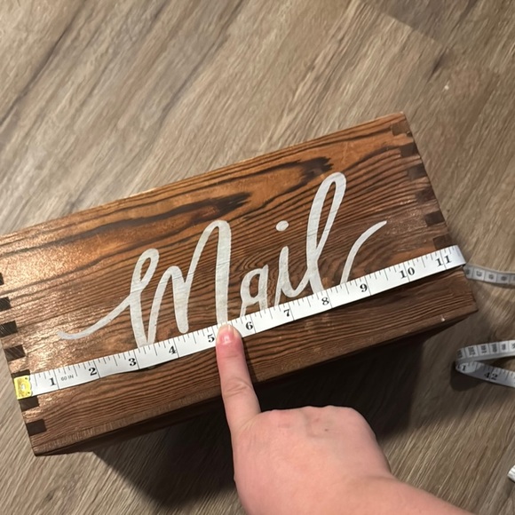 Wooden Mail Box with Script Design - Picture 5 of 7